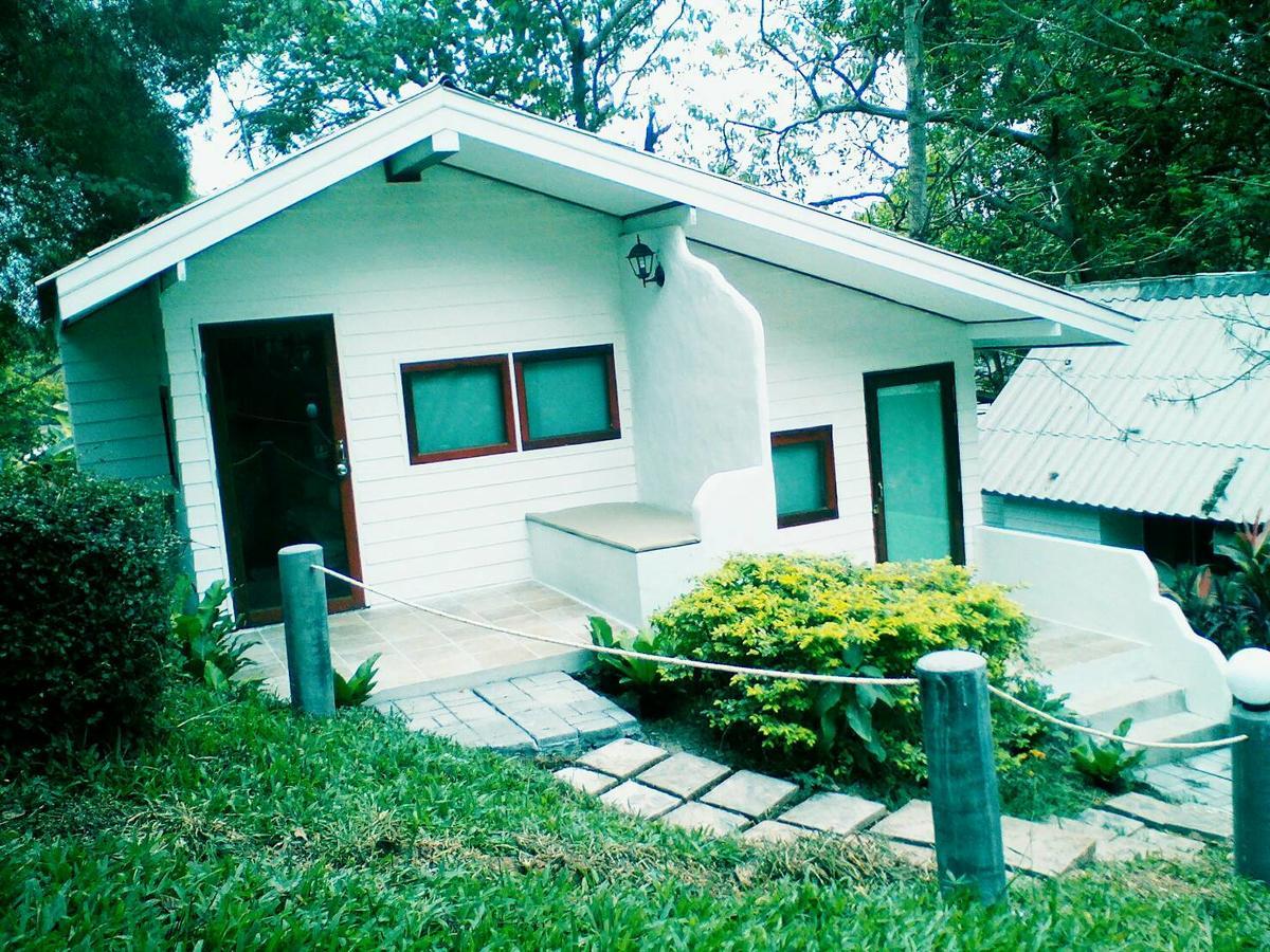 Hotel Red Z Cool Mountain à Khao Kho Extérieur photo